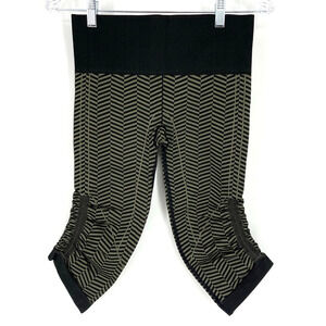 Lululemon In The Flow Crop Tight 16" Green Black Size 4